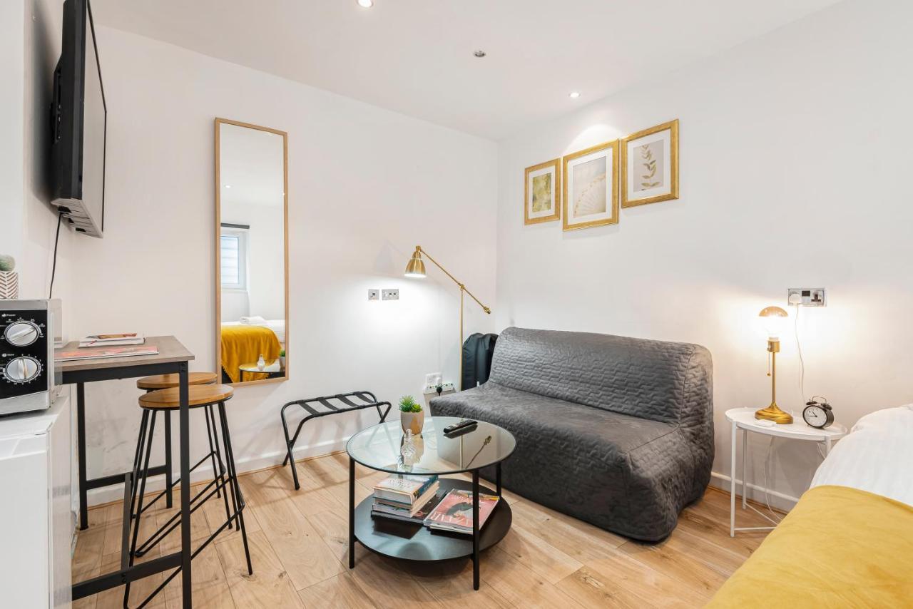 Beautiful Hyde Park Studio Flat Apartment Лондон Екстериор снимка
